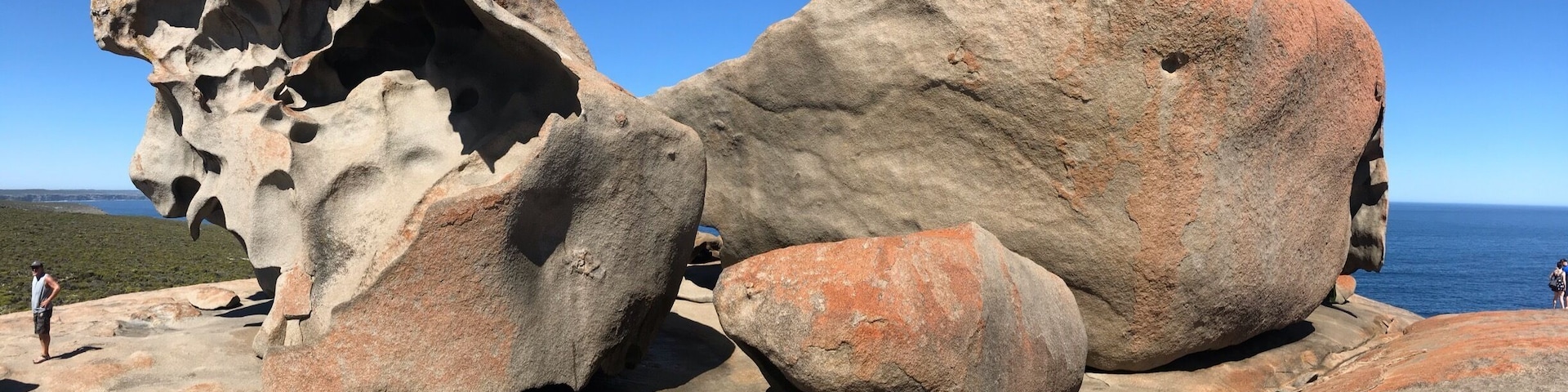 Remarkable Rocks - Granite boulders above the sea in Flinders Chase National Park, has been shaped by the erosive forces of wind, sea spray and rain over some 500 million years. The golden orange is lichen covering some of the rocks. #remarkablerocks #australia #flindersnationalpark #mothernature #earthbound #flashpackingbarbie