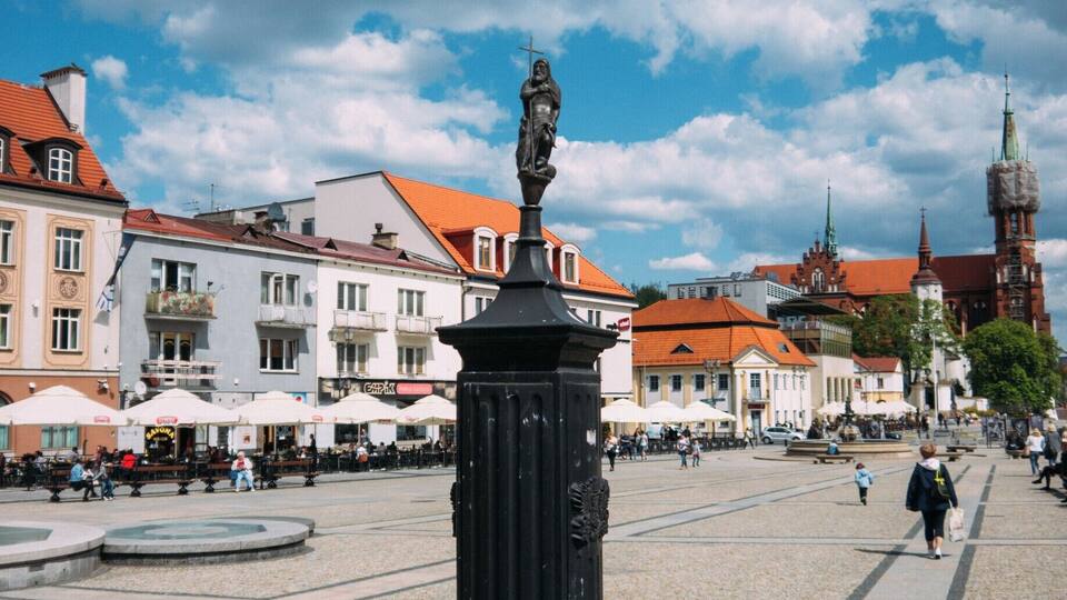 Hidden gem of North East Poland—Bialystok used to be summer residence for a royal family back in the days. On the photo, main square, with a cathedral in the background. #may #clouds #LifeAtExpedia #bialystok #poland