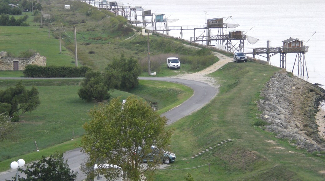 Krabbenfischer bei Jau-Dignac-et-Loirac