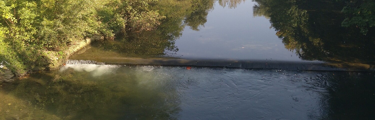 Oiartzun Errenteriako Gabierrota auzotik pasatzean egiten duen saltoan.