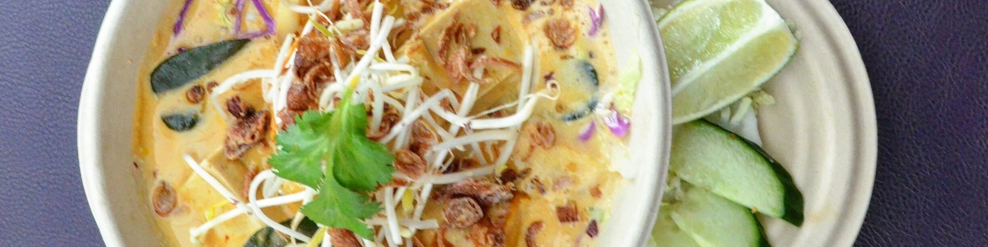 Thoroughly enjoyed this Thai Summer Curry from Crystal Castle & Shambhala Gardens. Magnificent crystal displays are dotted througout the gardens and you can sit on the verandah above the gardens looking out over the Mullumbimby valley.
#FoodieFinds