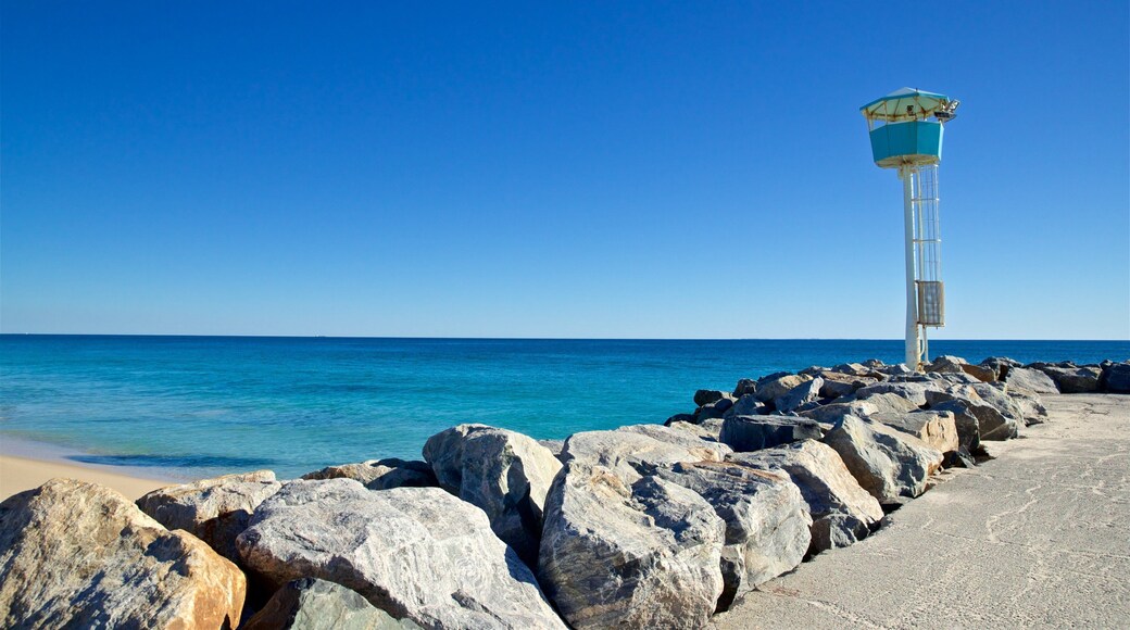 City Beach showing general coastal views