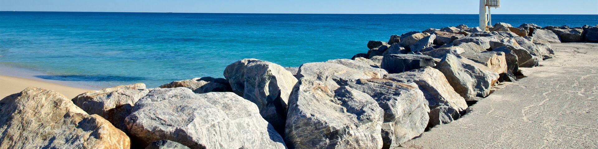 City Beach showing general coastal views