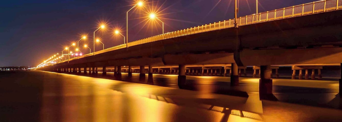 Nice spot to get some starbursts and smooth water