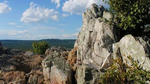 Nice hike to the overlook!