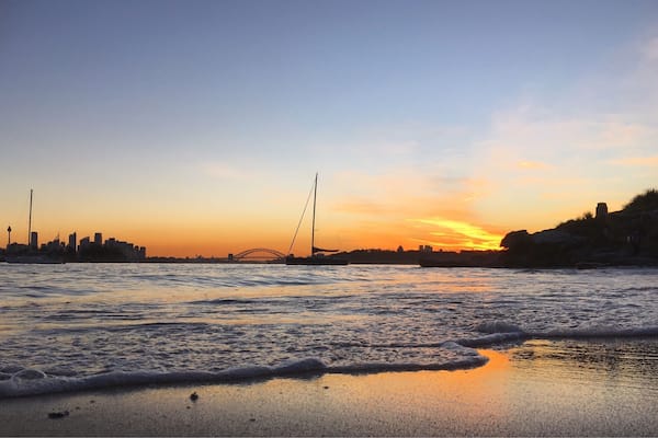 Perfect location for a quiet day, small waves and a view of the Sydney Harbour ❤️ #BeachBound