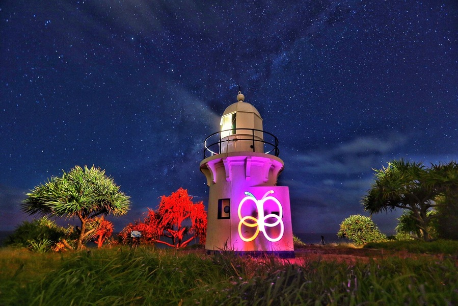 Fingal Head, just South of the Qld border in NSW, is a great place to watch sunrise, sunset and stargaze. It can all be done with the lighthouse in mind. Fun nights can also be had with light painting whilst waiting to see if the stars are optimal. Whatever you do at Fingal Head, you'll come away having enjoyed yourself.