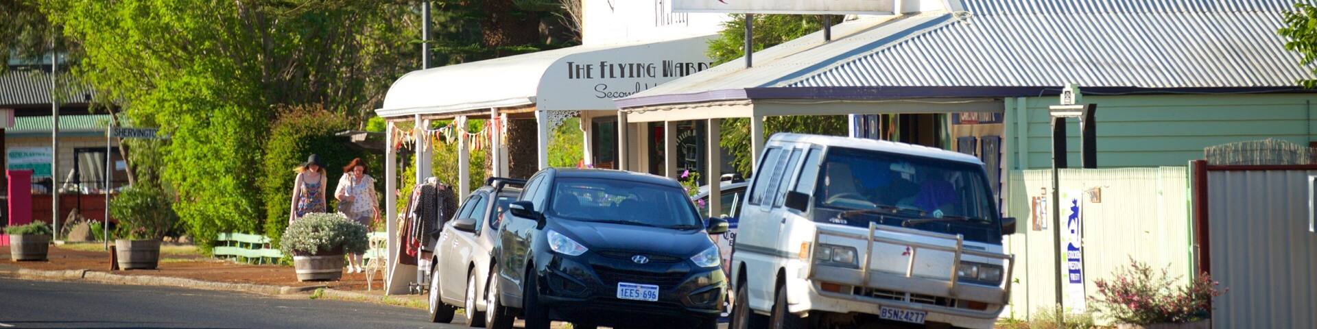 Margaret River montrant scĂšnes de rue et signalisation