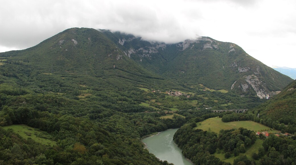 View on Crêt d'Eau from the Rocher de Léaz