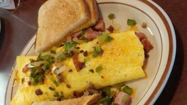 Granny's everything omelet with peppers, onions, ham, sausage and cheese from Studebaker's Country Restaurant located on the main (i.e. only) drag of New Carlisle, OH.