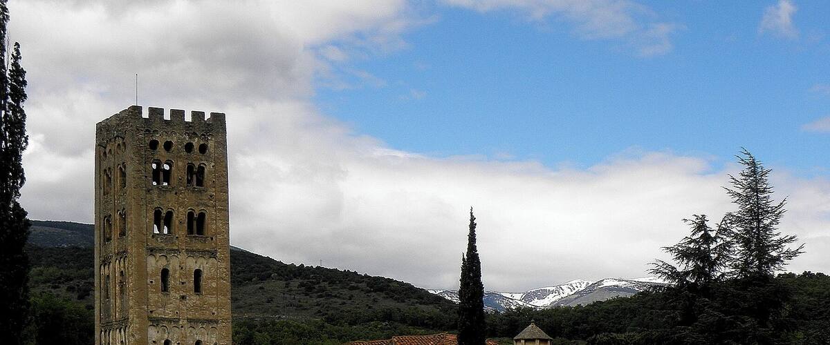 Abbaye Saint-Michel de Cuxa, commune de Codalet (66).