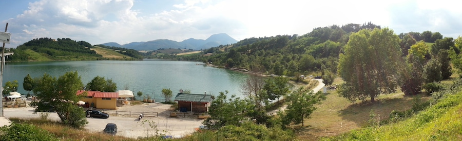 Panoramica Lago di Cingoli , Italy ,Summer