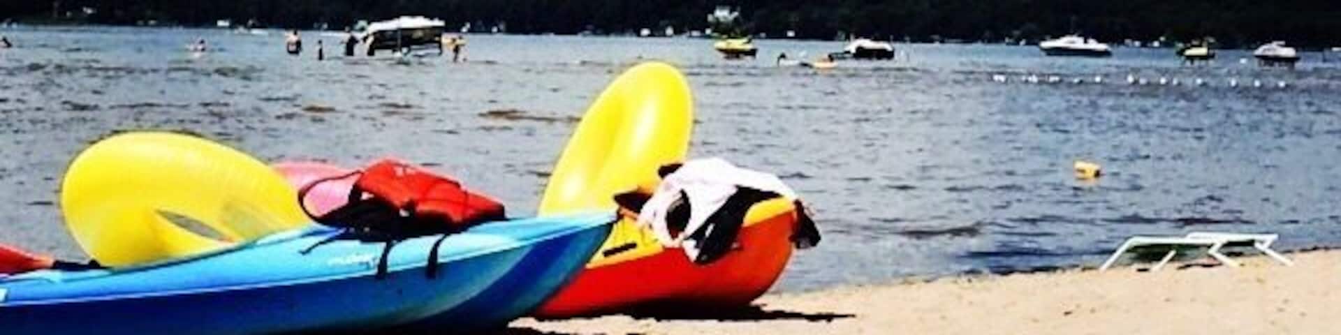 A beautiful weekend at the beach with old friends