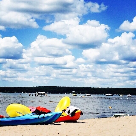 A beautiful weekend at the beach with old friends