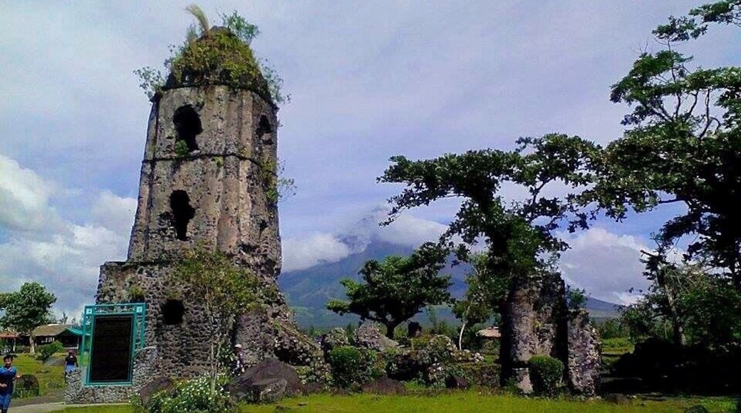 Bicol Highlights
The baroque church of Cagsawa was built by Franciscan friars during the Hispanic occupation of the Philippines in around 1724, to replace an earlier church that had been burned down by Dutch pirates. It is symbolic of the dangers of living in close proximity to the Mayon Volcano.
Cagsawa Ruins, Albay Province, Bicol, PhilippinesIn 1814, it was destroyed during an eruption of the Mayon Volcano, which killed an estimated 1,200 people in the surrounding areas and buried much of the area under ash, including the town of Cagsawa. Hundreds of inhabitants sought refuge in the church, but were killed by either pyroclastic flows or lahar. Today, only the belfry and some parts of the convent remain. (Although parts of the facade were still standing after the 1814 eruption, it is believed that these collapsed during earthquakes in the 1950s.)
The Cagsawa Ruins Park is now one of the most popular tourist destinations in Albay province. It is also the site of the Cagsawa Branch of the National Museum of the Philippines. This museum contains photographs of the volcanic eruptions of Mount Mayon as well as other geological and archeological exhibits.
The ruins of Cagsawa were unharmed during the 2006 Super Typhoon Reming, when mudslides and lahar devastated surrounding countryside, killing around 1,266 people.
- See more at: http://www.philippinetrails.com/bicol-attractions/cagsawa-ruins.html#sthash.cDAUey9p.dpuf