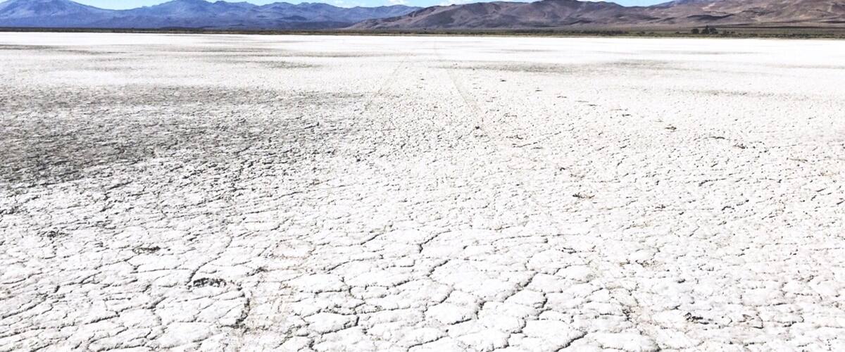 The Alvord Desert is a desert located in Harney County, in southeastern Oregon in the western United States. It is roughly southeast of Steens Mountain.
During the dry season, the surface is flat enough to drive across, or land small aircraft on. #roadtrip #bucketlist