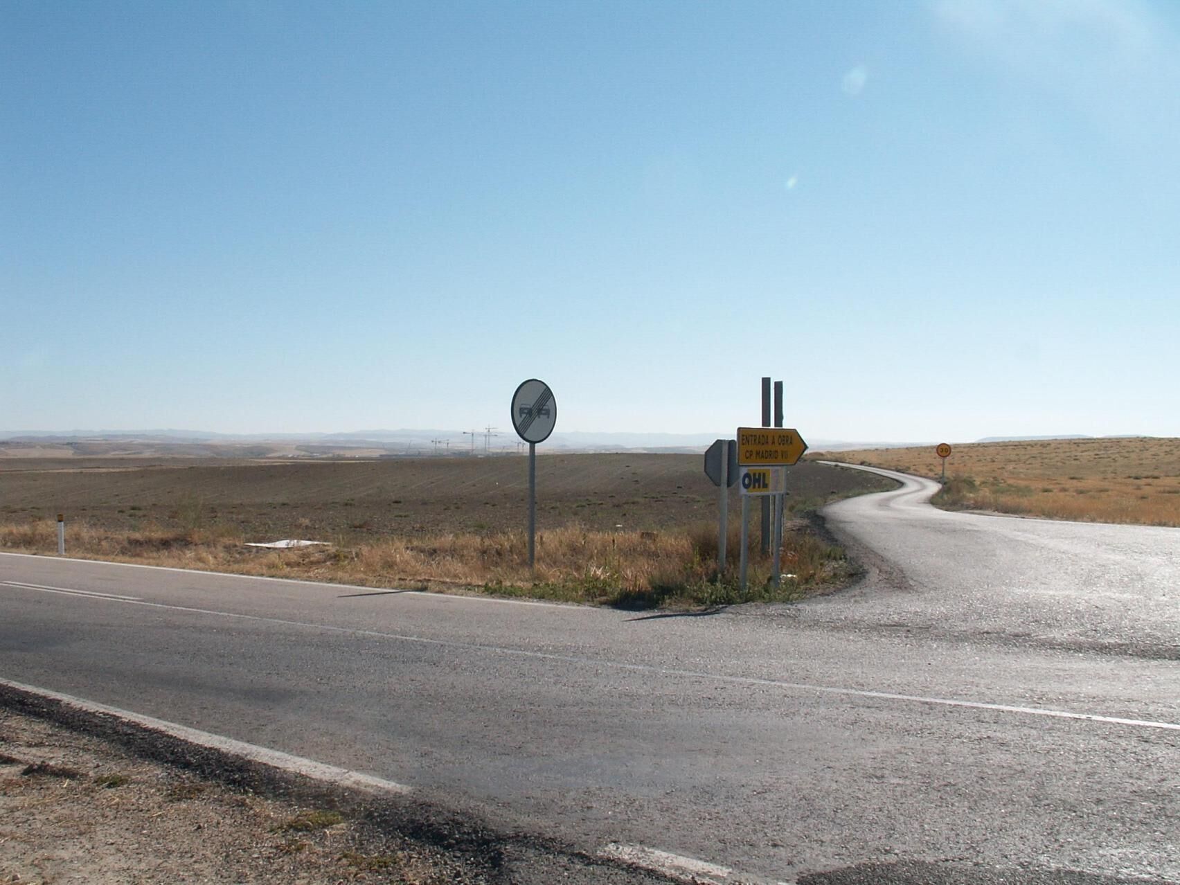 Camino de Huete hacia la M241