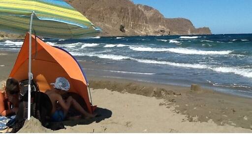 Isleta del Moro en el parque natural de Cabo de Gata en Andalucia. Una playa solo para nosotros :-)