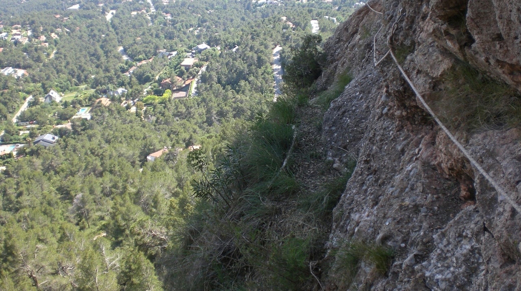 Pas pel camí de la Gran Diagonal, Parc Natural de Sant Llorenç del Munt i l'Obac (2012)