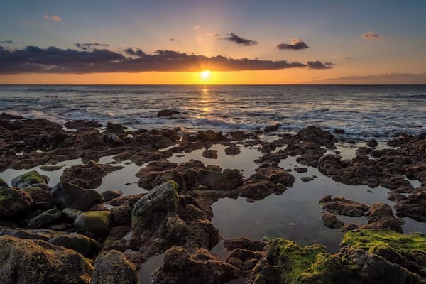Nice rocky beach, great opportunity for sunset photography
#BeachTips #BvS