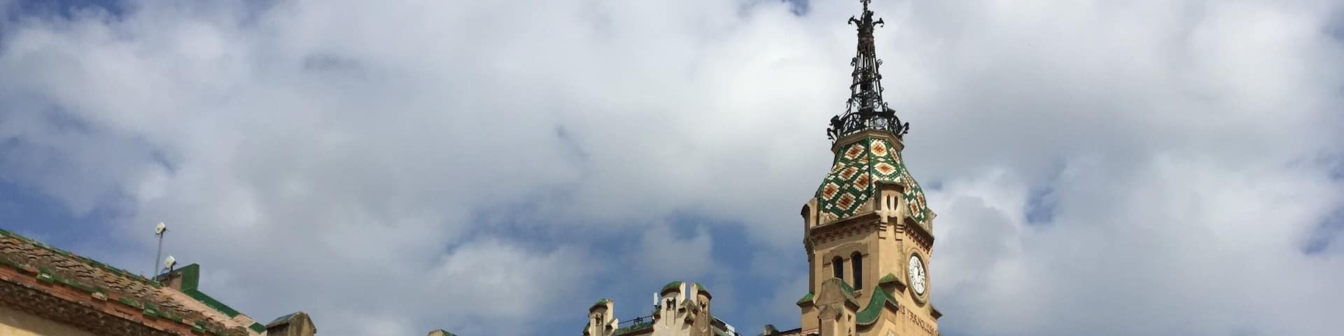 Les Franqueses City Hall. Prior to this building being city hall, it used to be a school. Co-ed in theory. Same building, however, girls were subjected to one side and the boys, the other.
