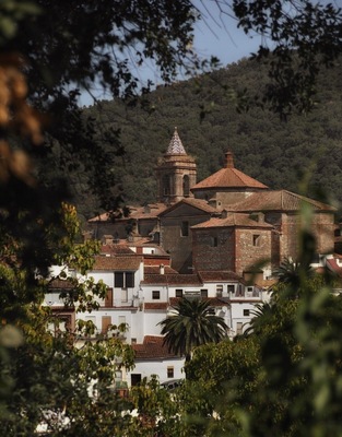 A 6km walk from the village of Castano del Robledo is Galaroza. Andalusia , Spain . Tapas Bars here are pretty good.