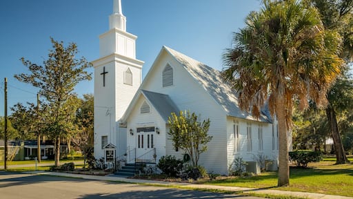 Interlachen featuring a church or cathedral