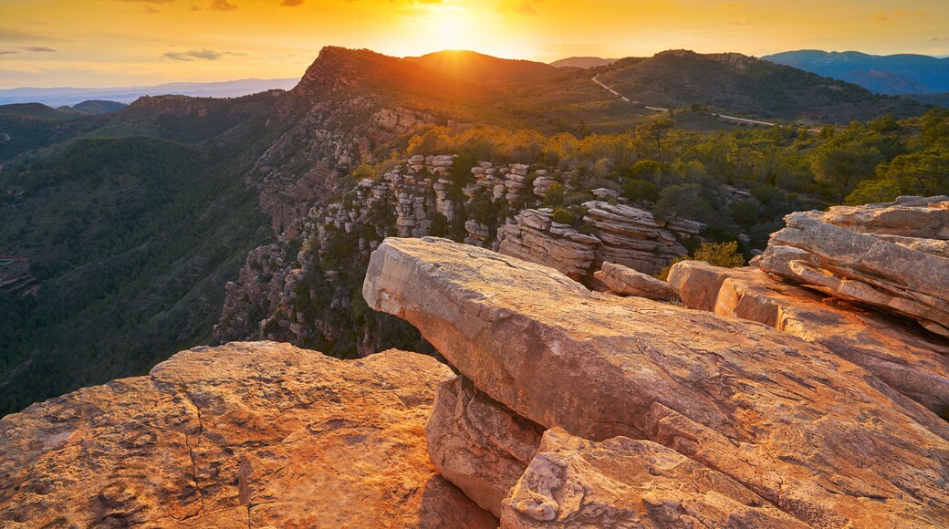 Garbi peak sunset at Calderona Sierra