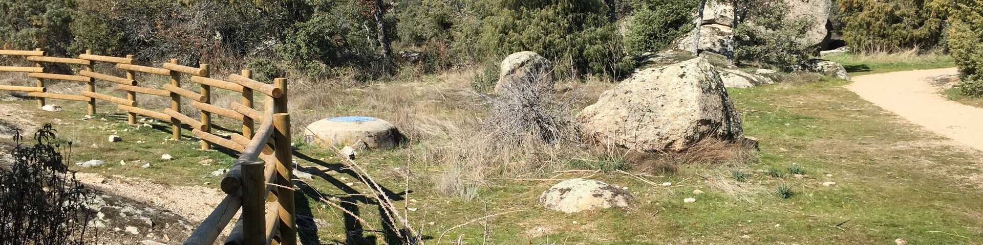 Yacimiento arqueológico de la Cabilda (s. VII-XIII). Hoyo de Manzanares, Madrid (España)