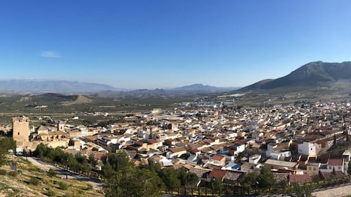 Vista del municipio de Jódar desde el mirador.