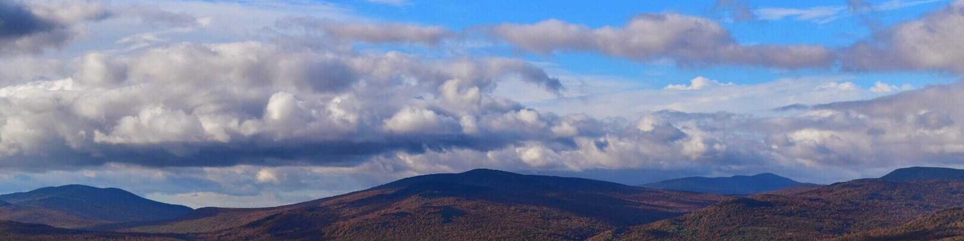Fall foliage in full bloom in Western Maine