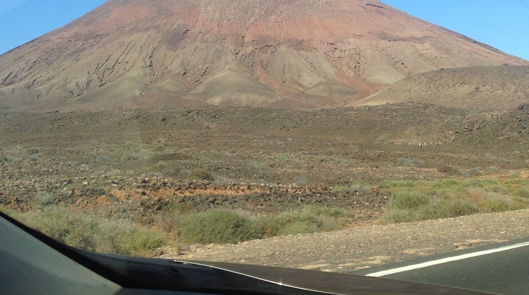 A view of the mountain from my car, on my way to corralejo seeing this inactive vulcano mountain was soothing to my soul