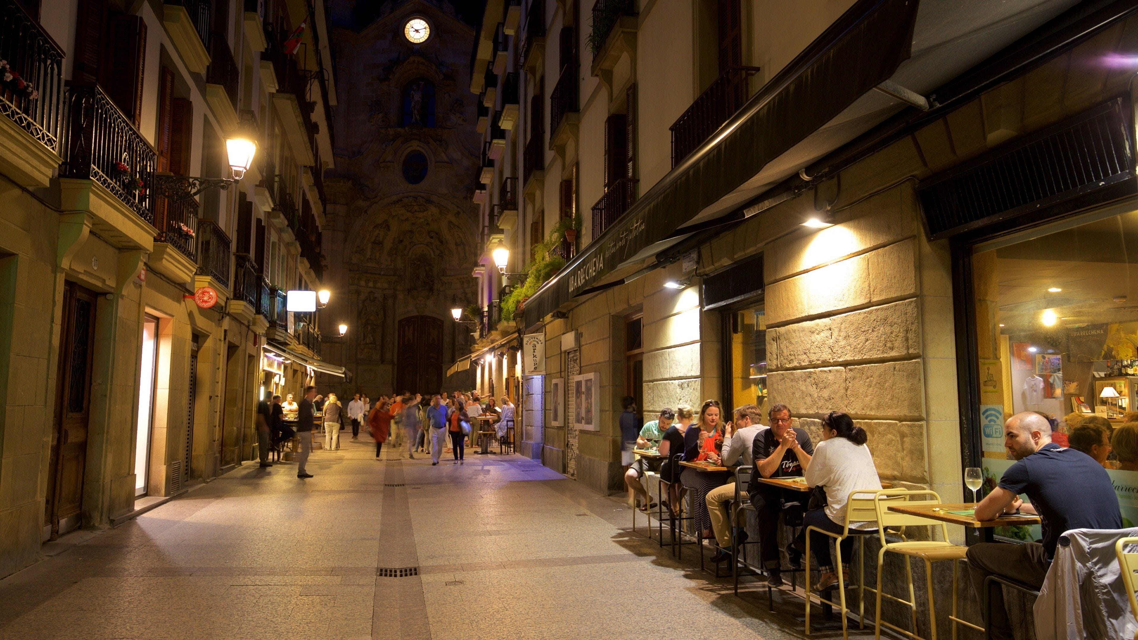 Old Town showing night scenes and street scenes as well as a small group of people