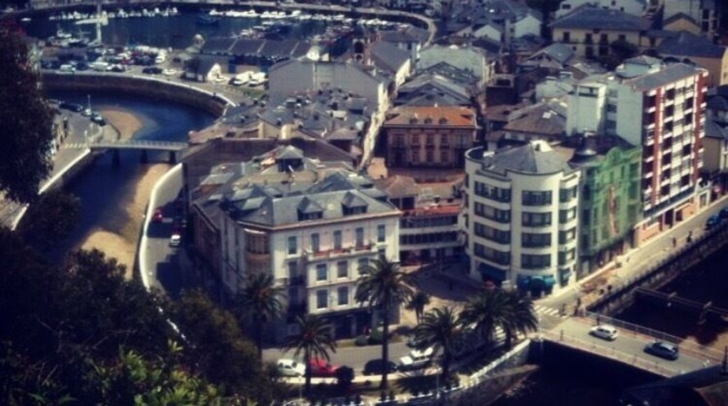 Small town of Asturias. Very animated and very nice in August during San timoteo