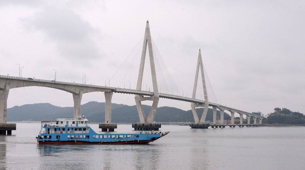 Chilsandaegyo Bridge in Muan-gun, Jeollanamdo, South Korea.