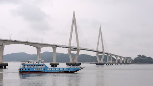 Chilsandaegyo Bridge in Muan-gun, Jeollanamdo, South Korea.