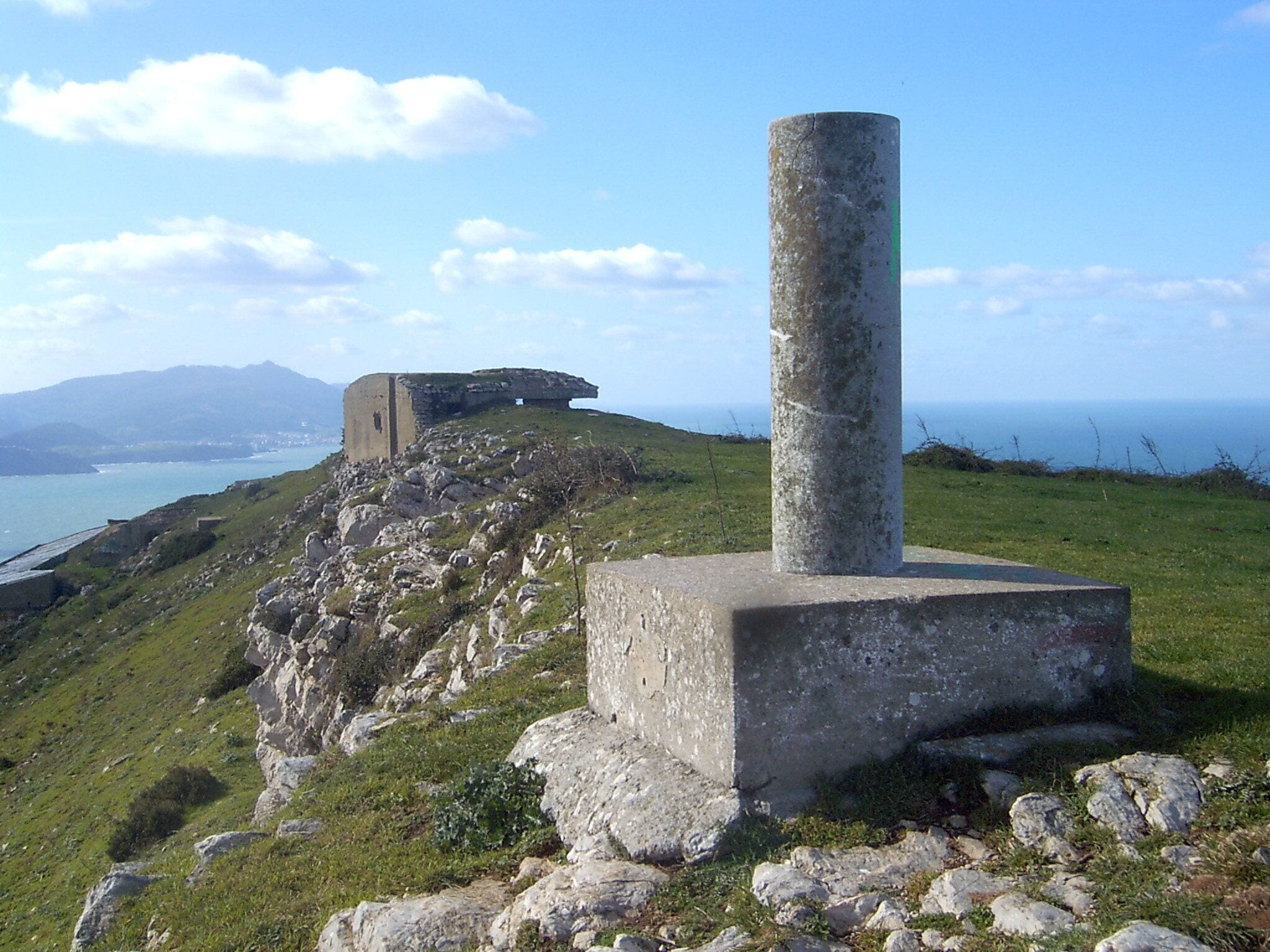 Argizagi mounts summit; triangulation point