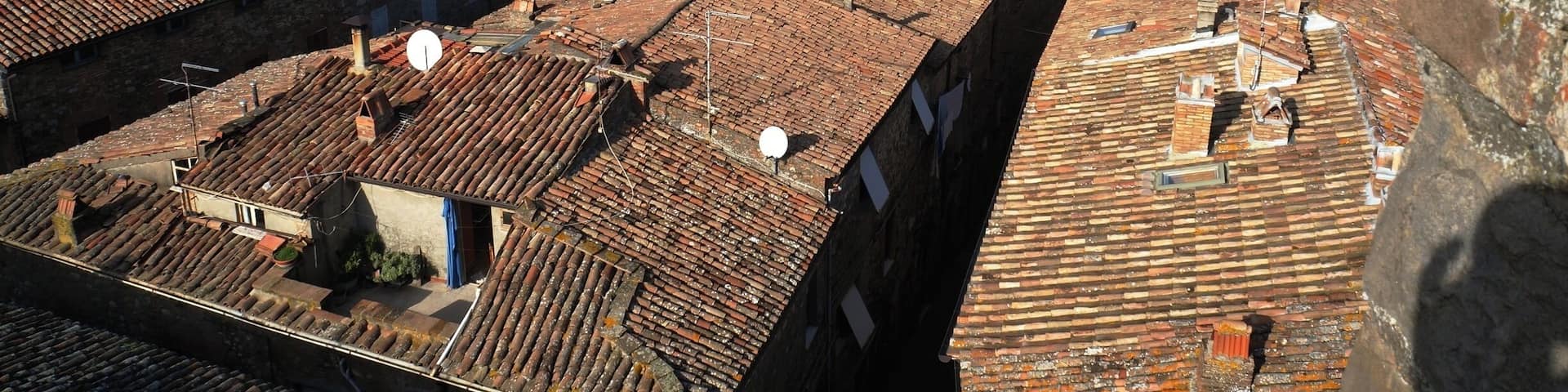 Cute little hill town, head up the Rocca (check for opening hours) for a great view of the town and surrounding hills. This town is known for pottery and the best potter is located at the entrance of the town, look for a such that says Fattorini on the left side (coming from Orvieto) as you head into town. http://www.acooknotmad.com/2015/01/olio-di-vino.html #ficulle #umbria #italy #europe #roadtrip