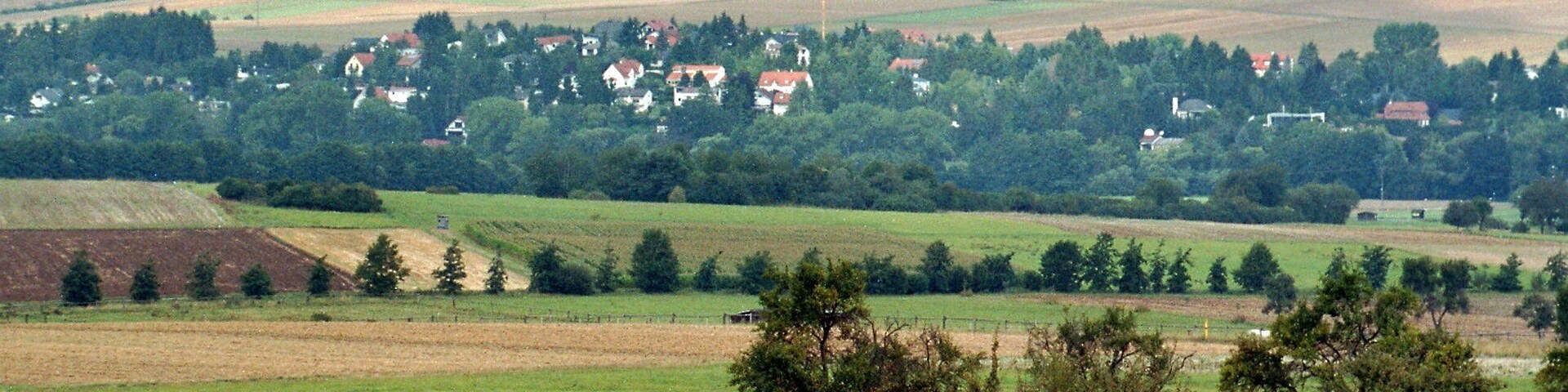 Ober-Mörlen, view from the service area "Wetterau" to the village