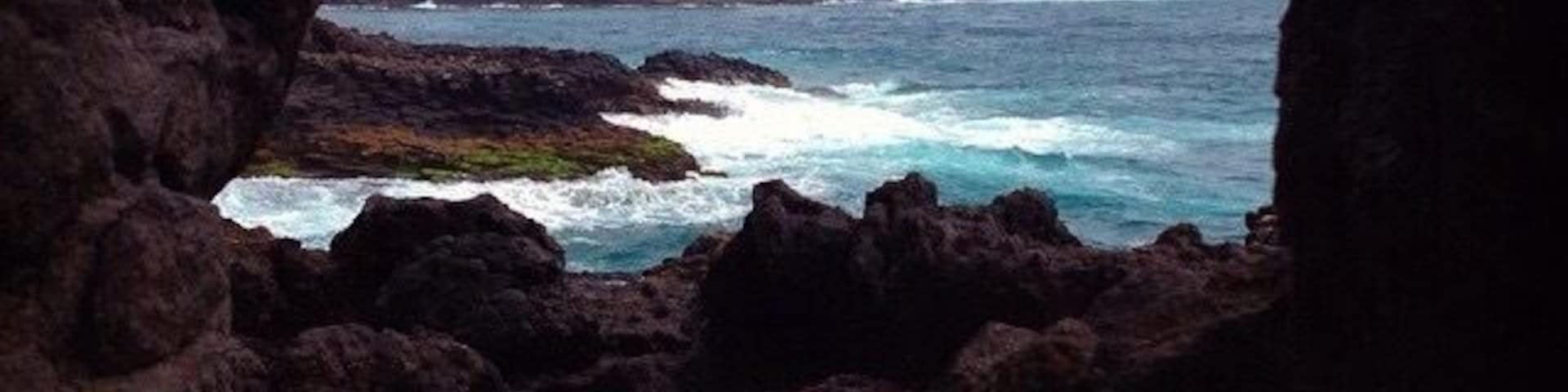 A very small fisherman village that now it's growing and you can see the big hotels in the horizon. #hiking