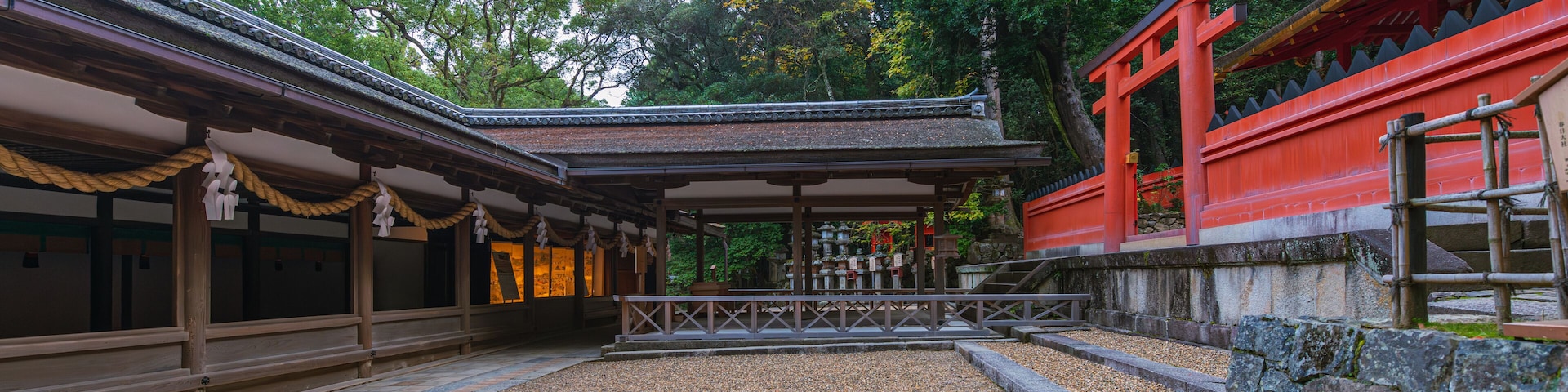 Kasuga-Taisha is Shinto shrine in Nara Prefecture in Japan and registered as UNESCO World Heritage Site. It is well known for its over 2000 stone lanterns and 1000 bronze suspended lanterns.