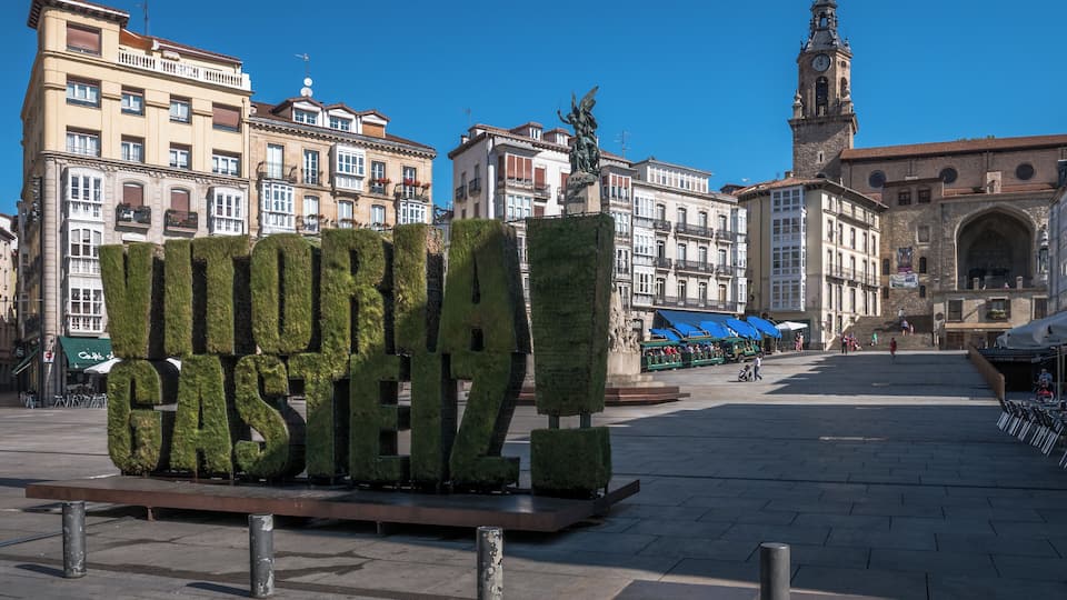 Green sculpture Vitoria-Gasteiz! on the Virgen Blanca Square. Vitoria-Gasteiz, Basque Country, Spain