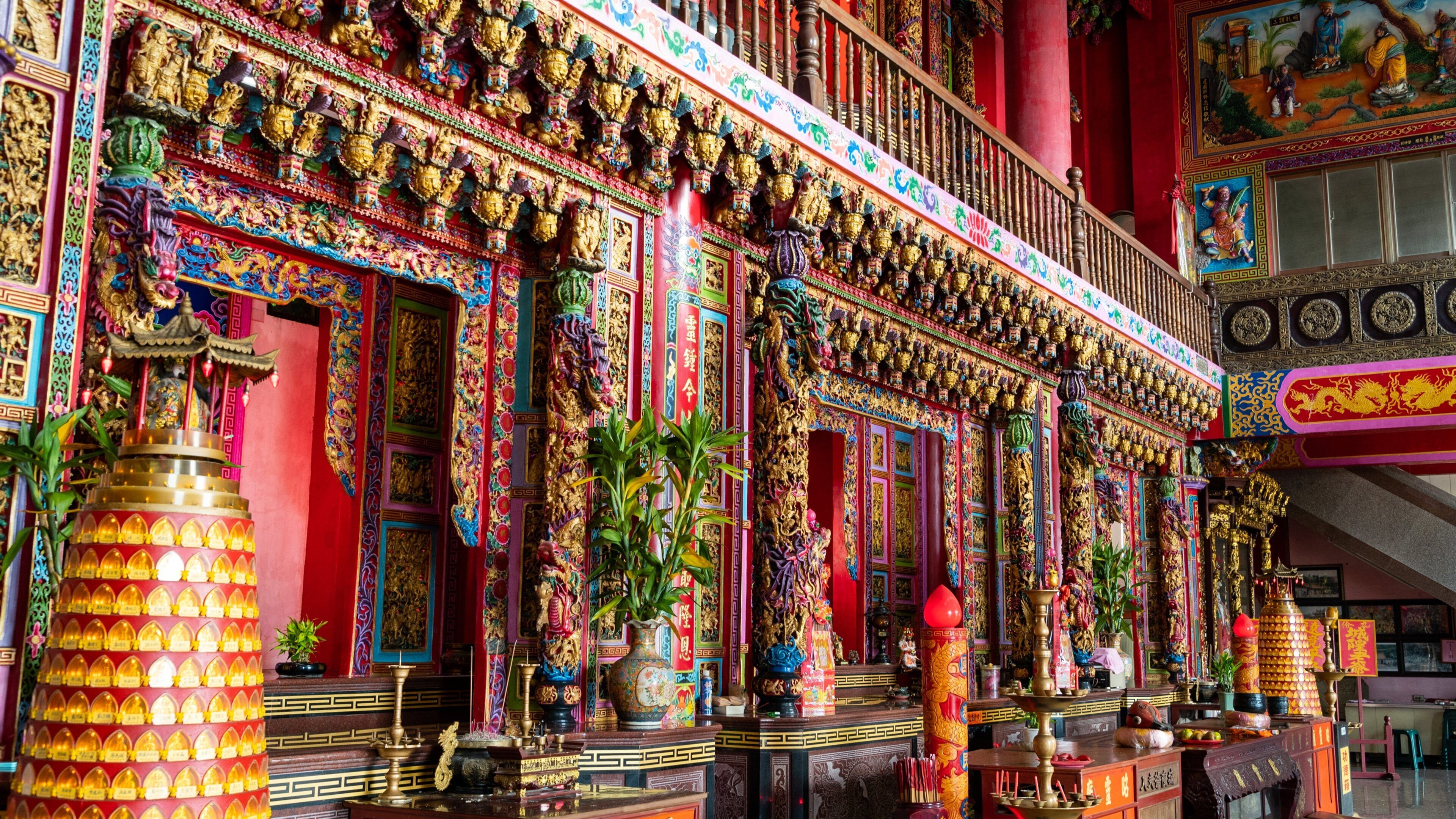 Jiufen showing heritage elements and interior views