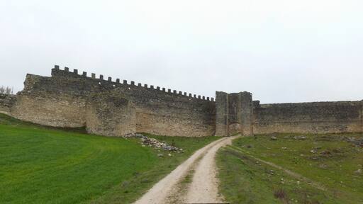 Medieval walls of Fuentidueña (Segovia, Spain)