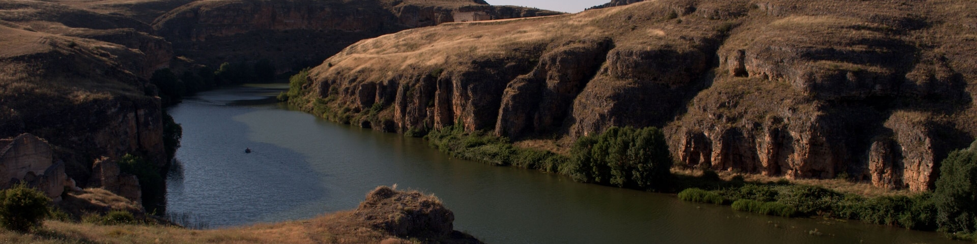 ERMITONA DESDE LA RIVERA OPUESTA
