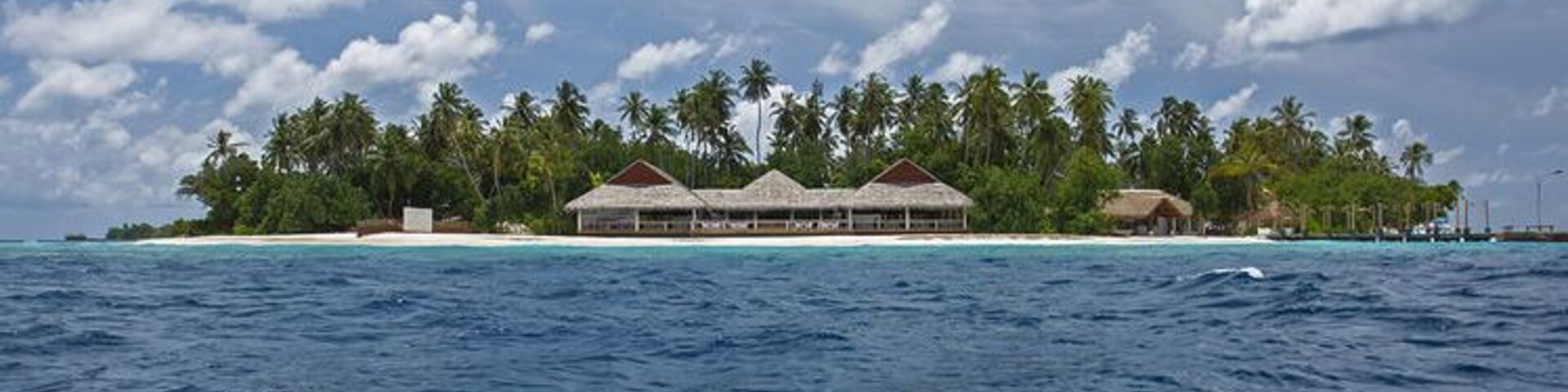 Showcasing a spa center and a private beach area, Malahini Kuda Bandos Resort is located in Male City. The resort has a fitness center and water sports facilities, and guests can enjoy a meal at the restaurant.