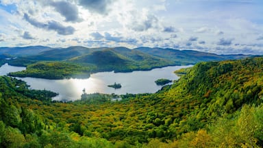 La Roche observation point, in Mont Tremblant National Park