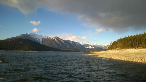 Ferry crossing at Shelter Bay. The sun came out in late afternoon after a day of overcast skies. Such a treat!