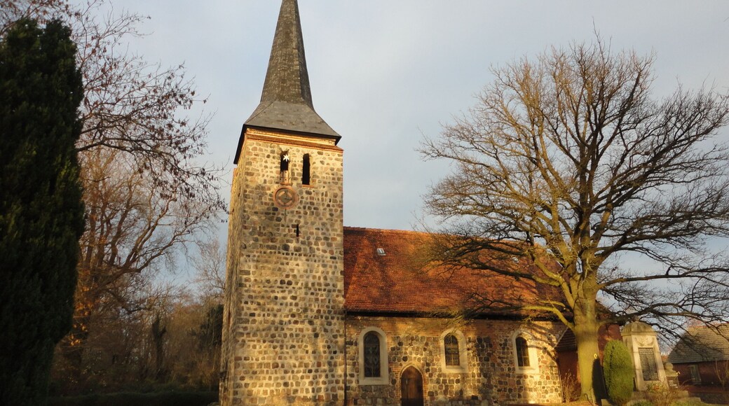 This is a picture of the Brandenburger Baudenkmal (cultural heritage monument) with the ID