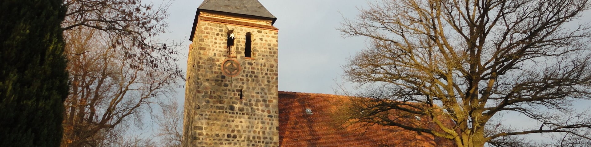 This is a picture of the Brandenburger Baudenkmal (cultural heritage monument) with the ID